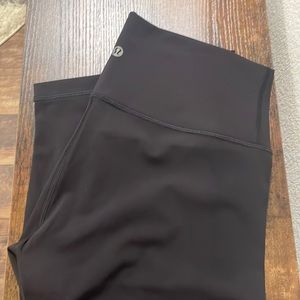 Lululemon Wunder Under leggings 8